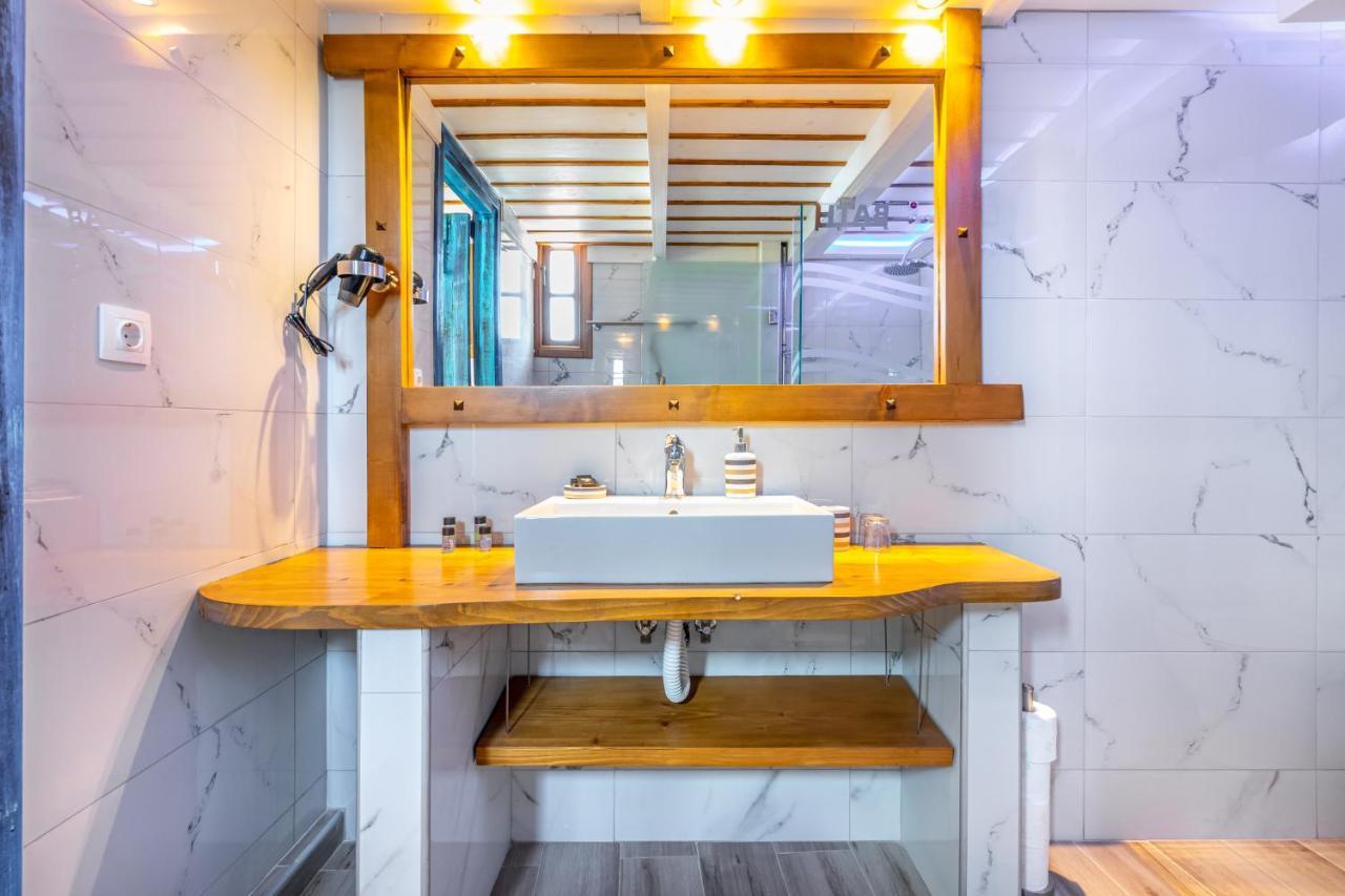 Cava D"Oro Suites Rhodes City Dış mekan fotoğraf